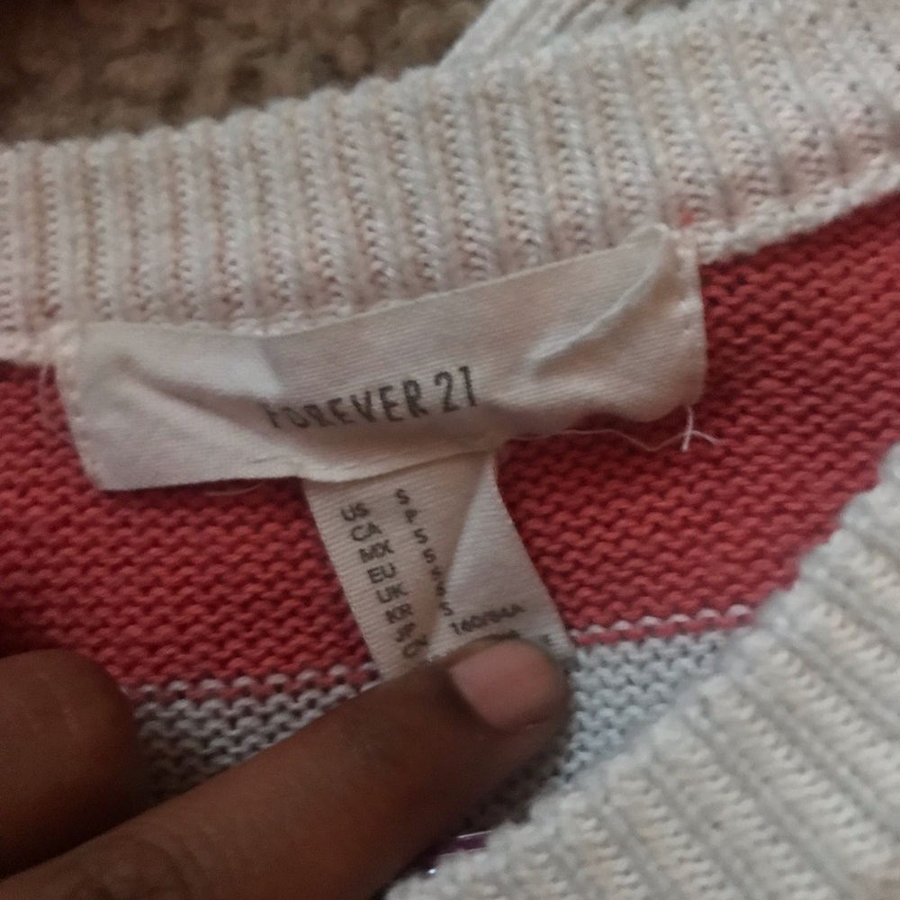 Sweater - Picture 3 of 3